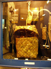 Витрина, посвященная крестьянскому быту